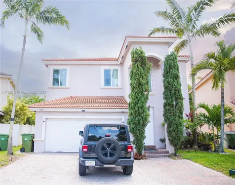 1735 NW 77th Avenue Pembroke Pines FL 33024