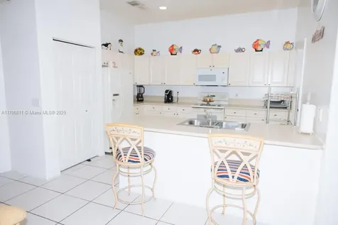 1735 NW 77th Avenue Pembroke Pines FL 33024