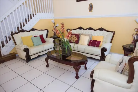 1735 NW 77th Avenue Pembroke Pines FL 33024