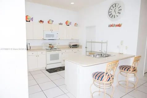 1735 NW 77th Avenue Pembroke Pines FL 33024