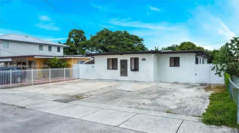 7225 SW 21st Street Miami FL 33155