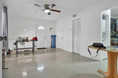 7225 SW 21st Street Miami FL 33155