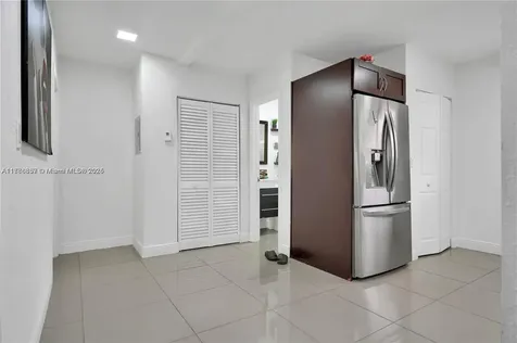 7225 SW 21st Street Miami FL 33155