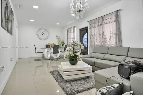 7225 SW 21st Street Miami FL 33155