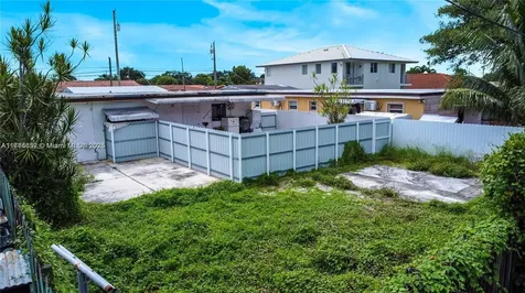 7225 SW 21st Street Miami FL 33155