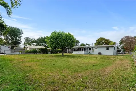 1770 NW 9th Street Homestead FL 33030