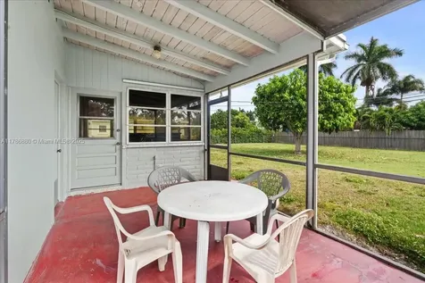 1770 NW 9th Street Homestead FL 33030