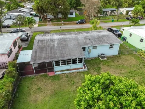 1770 NW 9th Street Homestead FL 33030