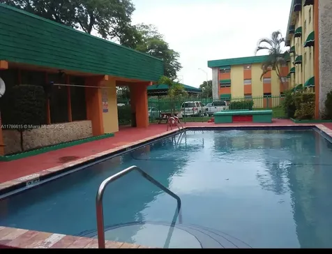 666 W 81st Street Hialeah FL 33014