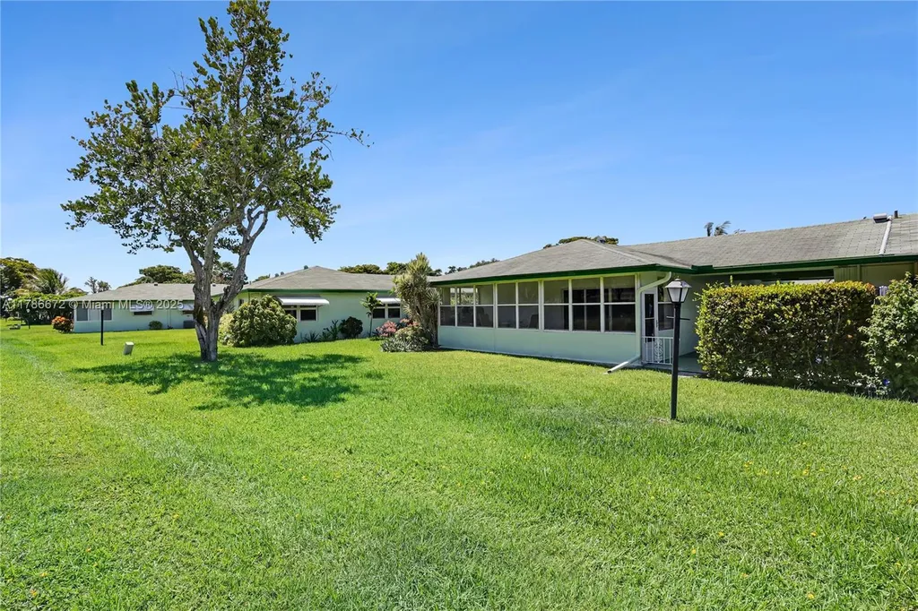 632 Hummingbird Lane Delray Beach FL 33445