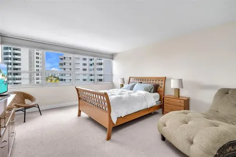 11 Island Avenue Miami Beach FL 33139