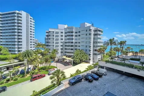 11 Island Avenue Miami Beach FL 33139