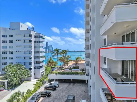 11 Island Avenue Miami Beach FL 33139