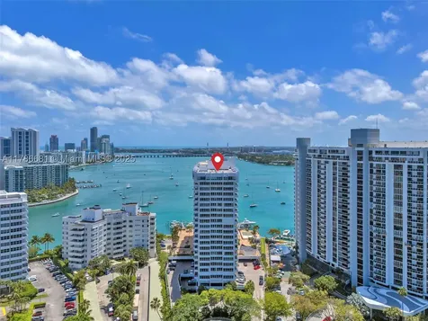 11 Island Avenue Miami Beach FL 33139