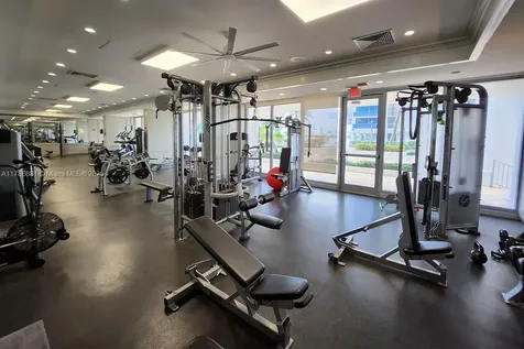 11 Island Avenue Miami Beach FL 33139