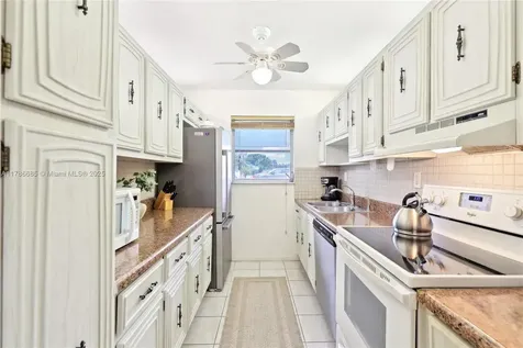 417 High Point Boulevard Delray Beach FL 33445