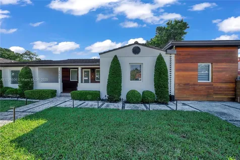 3953 SW 60th Avenue Miami FL 33155