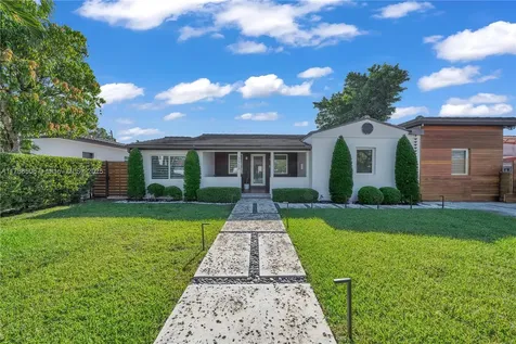 3953 SW 60th Avenue Miami FL 33155