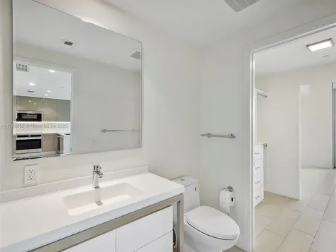 2000 Metropica Way Sunrise FL 33323