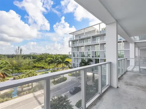 2000 Metropica Way Sunrise FL 33323