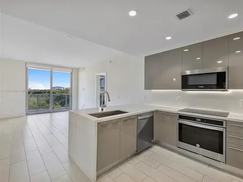 2000 Metropica Way Sunrise FL 33323