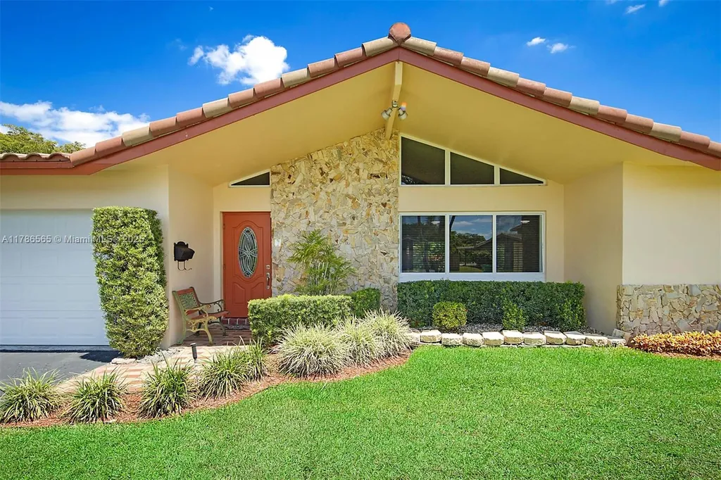 3971 NW 108th Drive Coral Springs FL 33065