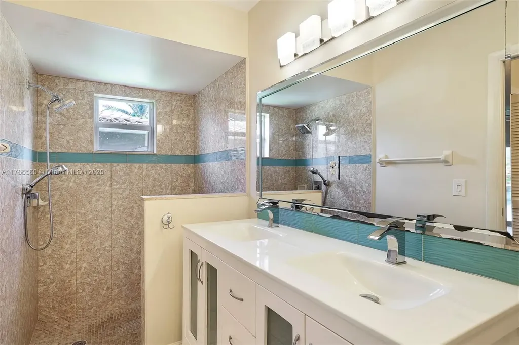 3971 NW 108th Drive Coral Springs FL 33065