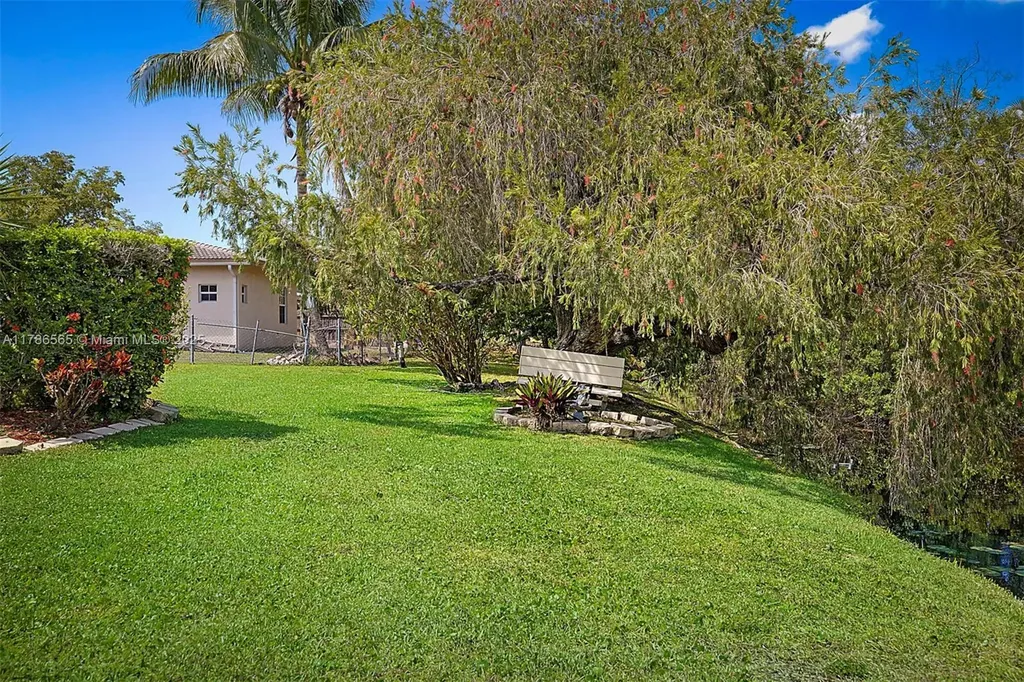 3971 NW 108th Drive Coral Springs FL 33065