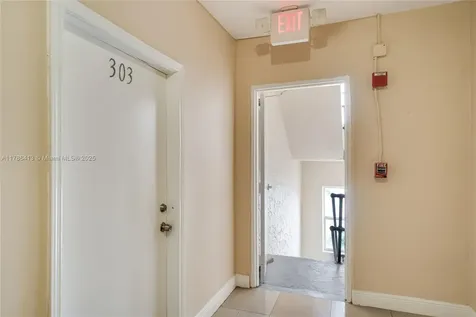 440 SW 5th Avenue Miami FL 33130