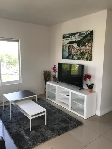 440 SW 5th Avenue Miami FL 33130