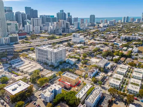 440 SW 5th Avenue Miami FL 33130
