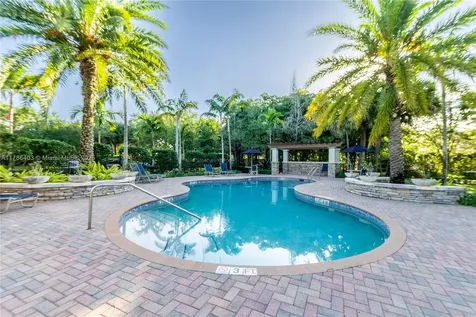 121 SW 127th Terrace Plantation FL 33325