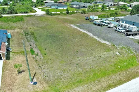 548 Windermere Drive Lehigh Acres FL 33972