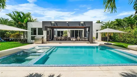 10603 NE 11th Avenue Miami Shores FL 33138