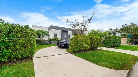 10603 NE 11th Avenue Miami Shores FL 33138