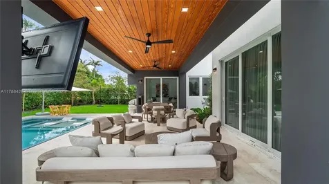 10603 NE 11th Avenue Miami Shores FL 33138