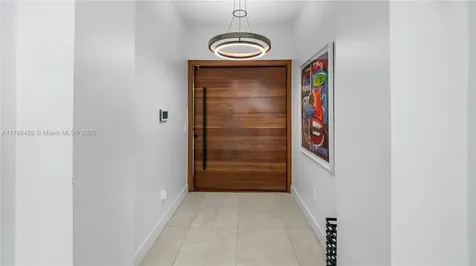 10603 NE 11th Avenue Miami Shores FL 33138