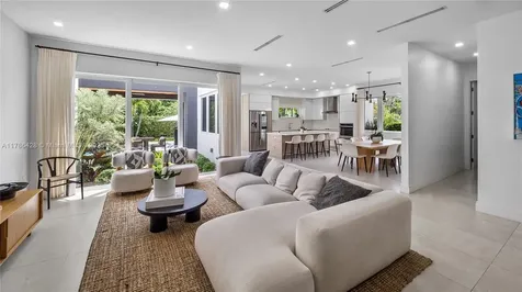 10603 NE 11th Avenue Miami Shores FL 33138