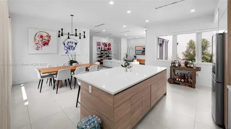 10603 NE 11th Avenue Miami Shores FL 33138