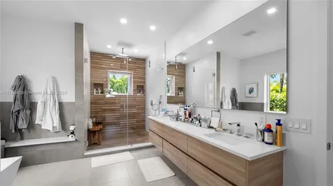 10603 NE 11th Avenue Miami Shores FL 33138
