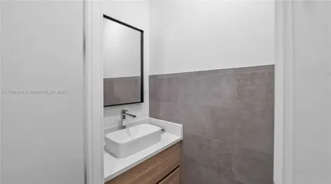 10603 NE 11th Avenue Miami Shores FL 33138