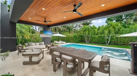 10603 NE 11th Avenue Miami Shores FL 33138