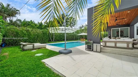 10603 NE 11th Avenue Miami Shores FL 33138