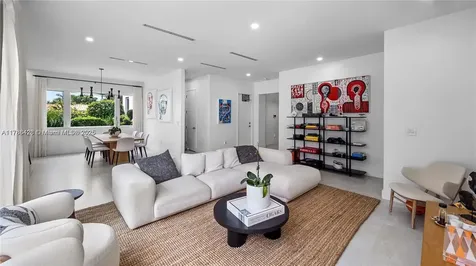 10603 NE 11th Avenue Miami Shores FL 33138
