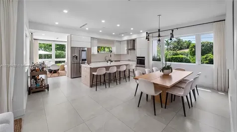 10603 NE 11th Avenue Miami Shores FL 33138