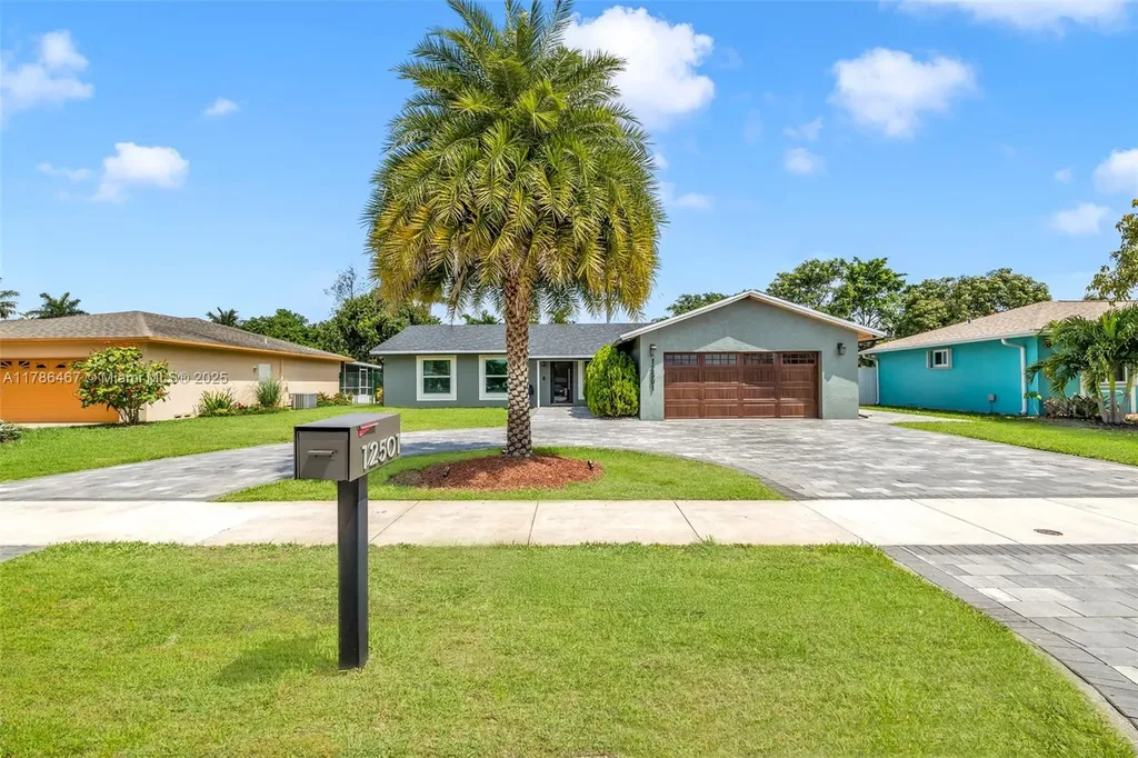 12501 SW 10th Court Davie FL 33325