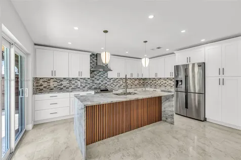 12501 SW 10th Court Davie FL 33325