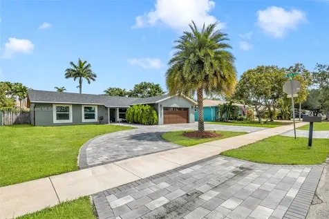 12501 SW 10th Court Davie FL 33325