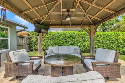 12501 SW 10th Court Davie FL 33325