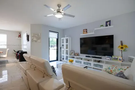 102 NE 23rd Terrace Homestead FL 33033